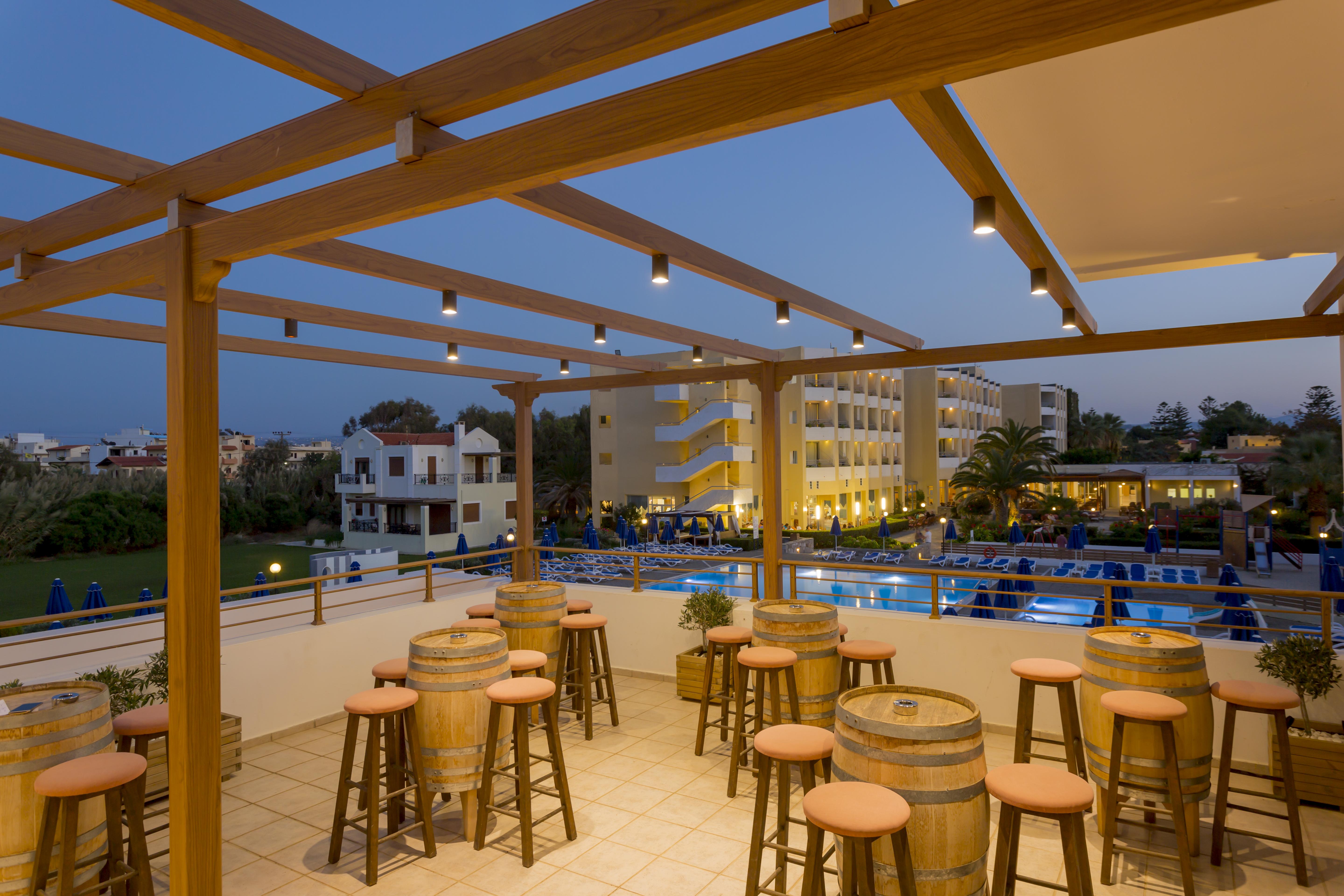 Dessole Dolphin Bay Hotell Amoudara Lasithiou Exteriör bild