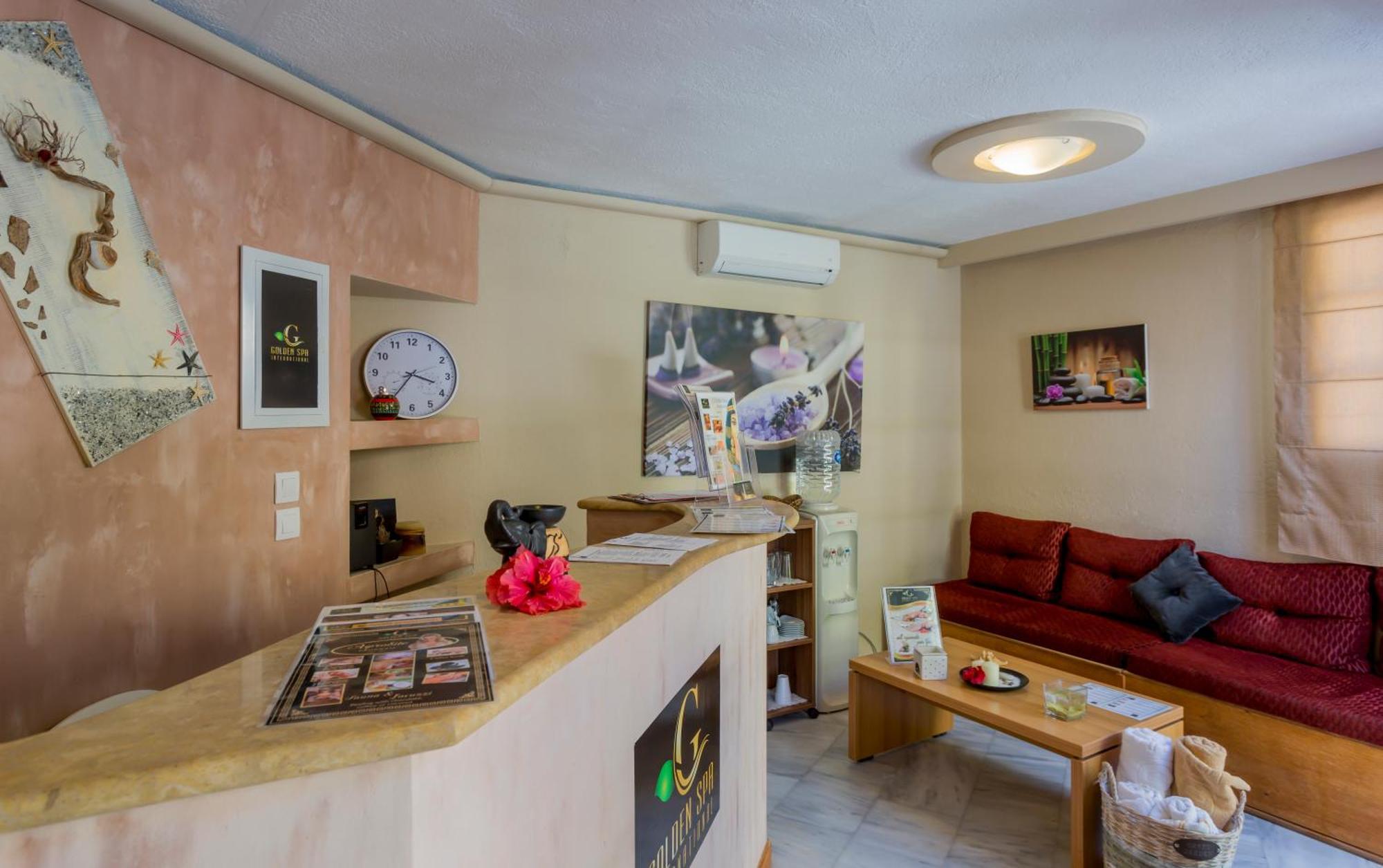 Dessole Dolphin Bay Hotell Amoudara Lasithiou Exteriör bild